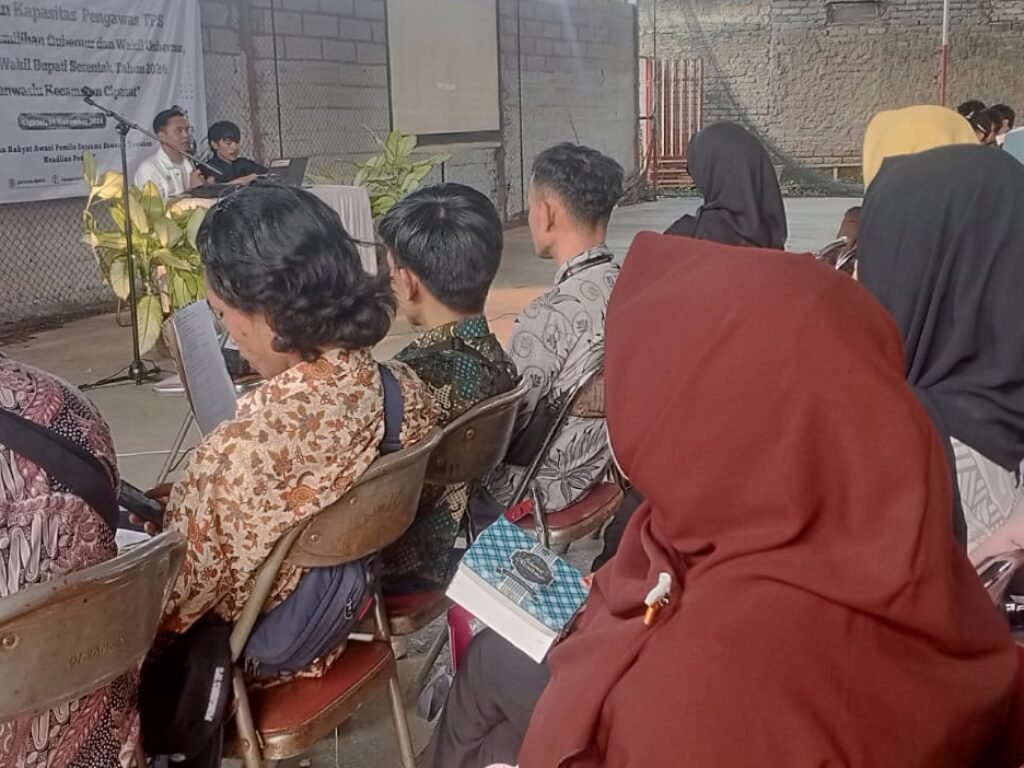 Panwascam Cipatat Gelar Bimtek Kedua untuk 206 PTPS, Persiapkan Pengawasan di Masa Tenang Pilkada 2024