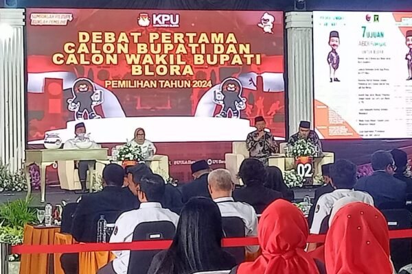 Debat Perdana Calon Bupati Blora Digelar, ASRI dan ABDI Paparkan Visi Misi