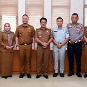 Tingkat Kepatuhan Pajak Kendaraan di Lampung Selatan Masih Rendah: Samsat Kalianda mencatat bahwa hingga Oktober 2024, hanya 35%