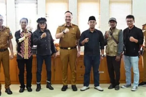 Dewan Kesenian Lampung Gelar FGD di Desa Palembapang untuk Lestarikan Sastra dan Warna Lokal