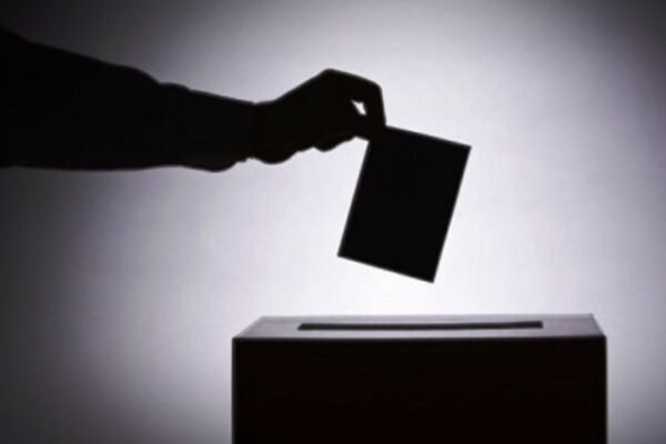 MK Tolak Permohonan Uji Materi Soal Blank Vote di Pilkada, Tetap Utamakan Kompetisi Sehat