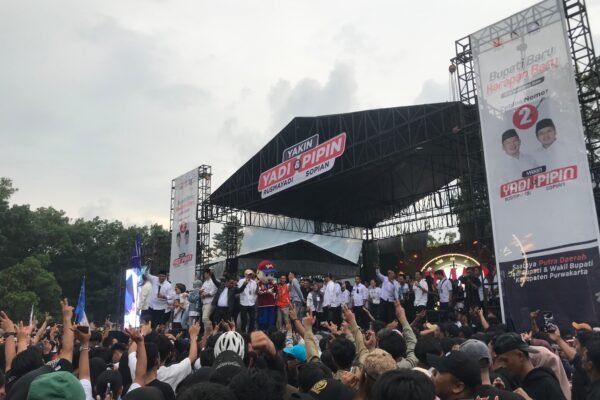 Pesta Rakyat YAKIN Perubahan Kampanye Akbar Yadi Rusmayadi dan Pipin Sopian di Purwakarta