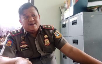 Polemik Tumpukan Sampah di Cigangsa Memanas