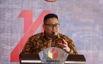 Bawaslu RI Selidiki 130 Laporan dugaan Money Politic yang terjadi selama masa tenang dan pemungutan suara Pilkada 2024.