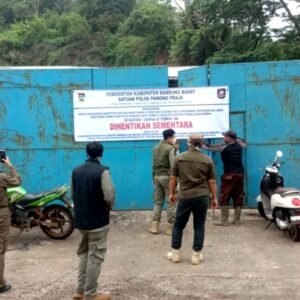 Satpol PP Segel PT Ibu/PT Inti Daging Jaya di Cipendeuy, Hentikan Aktivitas karena Belum Kantongi Izin dan Cemar Lingkungan