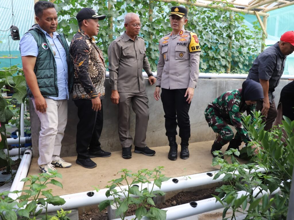 Polres Garut Luncurkan Program Pekarangan Pangan Bergizi di Desa Wanajaya, Dukung Ketahanan Pangan dan Kesejahteraan Masyarakat