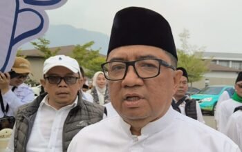 Pasangan Santri Unggul Telak dalam Hitung Cepat Pilkada Garut 2024, Syakur Amin Ucapkan Terima Kasih dan Siap Wujudkan Garut Hebat