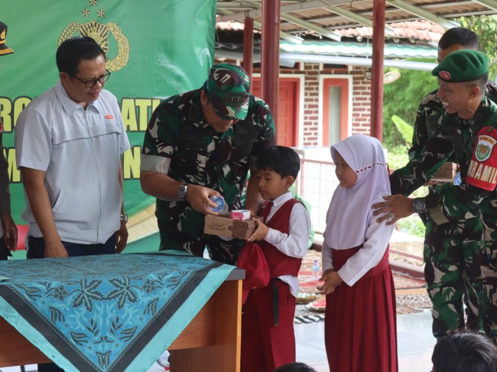 Dandim 0611/Garut Hadiri Uji Coba Program Makan Siang Bergizi Gratis di SD IT Rahman Jannah, Limbangan