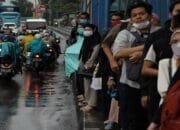 Tahun 2025 Beban Warga RI Semakin Berat, Mulai dari PPN 12% hingga Potensi Kenaikan BBM