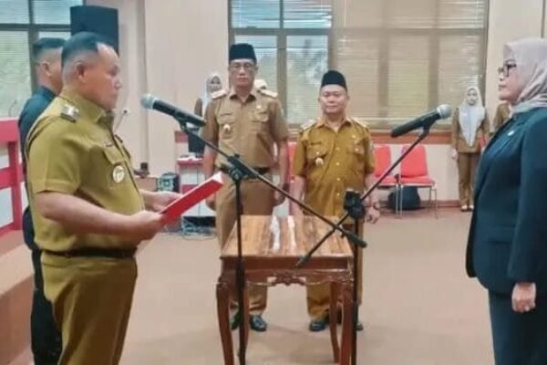 Nanang Ermanto Lantik Intji Indriati sebagai Pj. Sekda Lampung Selatan, Yakin Kemampuannya Mumpuni