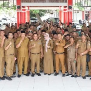 Bupati Nanang Ajak Kades Lampung Selatan Jaga Soliditas, Bagikan Tips "Happy" dengan Perbanyak Rasa Syukur Kepada Allah SWT.