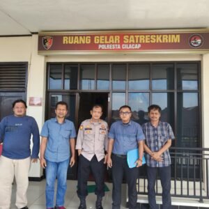 Keluarga Guru yang Tewas di Cilacap Desak DPR RI Usut Penyelidikan Kasus, Duga Kejanggalan dalam Penanganan