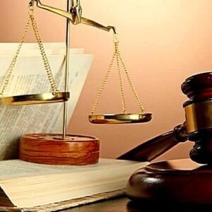 Memahami Pentingnya Norma Hukum, Norma hukum merupakan aturan yang ditetapkan oleh lembaga berwenang dalam suatu negara.