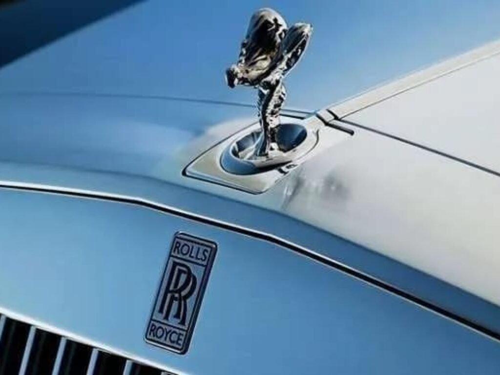 Misteri Mobil Mewah Rolls-Royce dan Emas di Kantor Kemensos