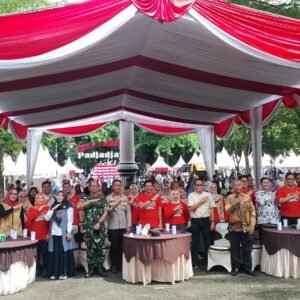 Kolaborasi Kuat Dorong UMKM Jawa Barat Naik Kelas, Berikan Kontribusi Signifikan bagi Pertumbuhan Ekonomi Jawa Barat.