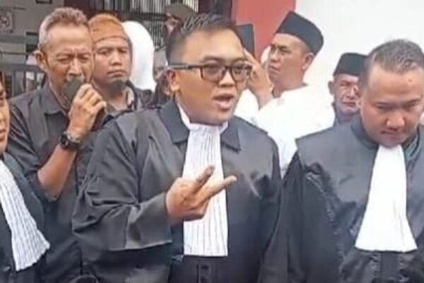 Guru Ngaji di Garut Dituntut 5 Bulan Penjara, Tim Pengacara Temukan Kejanggalan dalam Kasus