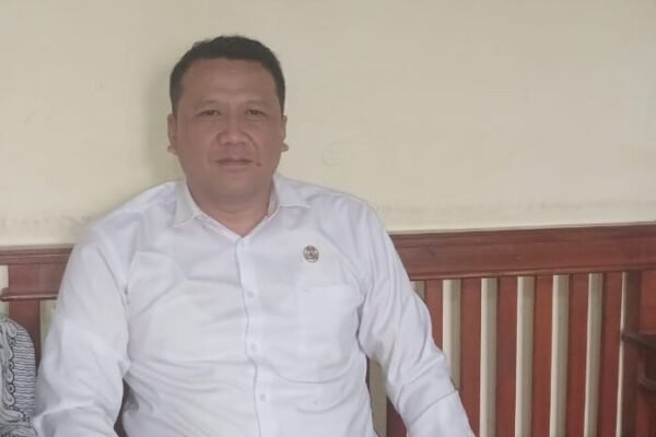 Semoga Bukan Paduan Suara dari Aggota DPRD Garut, Asep Rahmat “Siap Bantu Lengkapi Fasilitas Lapang Cakrawati”