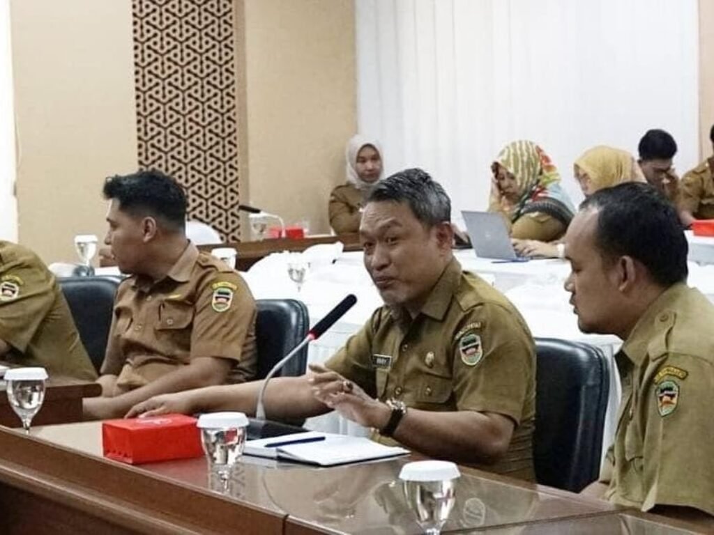 Ketua DPRD Harap Raperda Naik ke Rapat Paripurna Tingkat I Paling Lambat Februari 2025