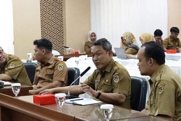 Ketua DPRD Harap Raperda Naik ke Rapat Paripurna Tingkat I Paling Lambat Februari 2025