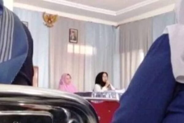 Dugaan Pungli Oknum Pejabat di Garut terhadap Guru PPPK Dikecam, Asep Muhidin: Mundur Saja!
