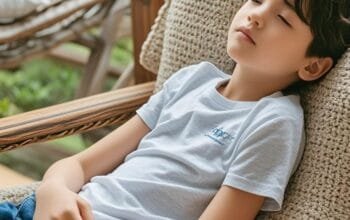 10 Alasan Anak Berbakat Terlihat Malas dan Cara Mengatasinya, Berikut 10 alasan mengapa anak berbakat terlihat malas dan cara mengatasinya.