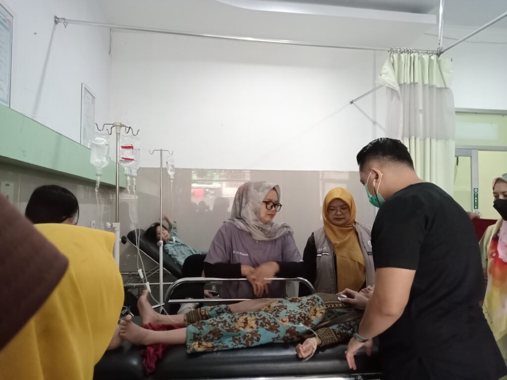 Tujuh Warga Selaawi Keracunan Jamur Liar, Dinkes Garut Imbau Waspada Konsumsi Pangan