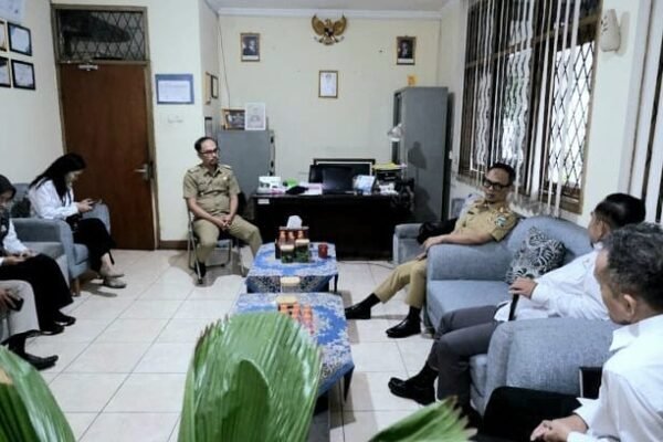 Kepala BPS Kabupaten Garut Kunjungi Kantor Diskominfo Jalin Sinergi Penguatan Data Statistik Sektoral Dukung RPJMD