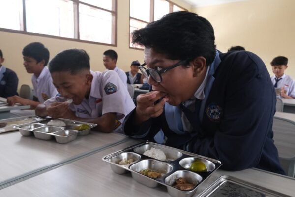 SMPN 6 Jadi Lokasi Launching Program Makan Bergizi Gratis di Garut
