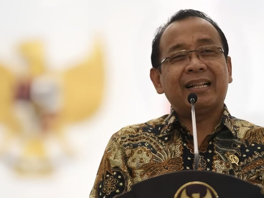 Menko PMK Ajak Anak Muda Bermimpi dan Berjuang Demi Mobilitas Vertikal