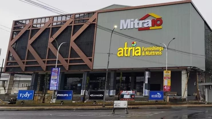 3 Orang Warga Garut Masuk Penjara: Kehadiran toko bangunan Mitra 10 di Kabupaten Garut berujung konflik yang menjerat tiga warga Garut.