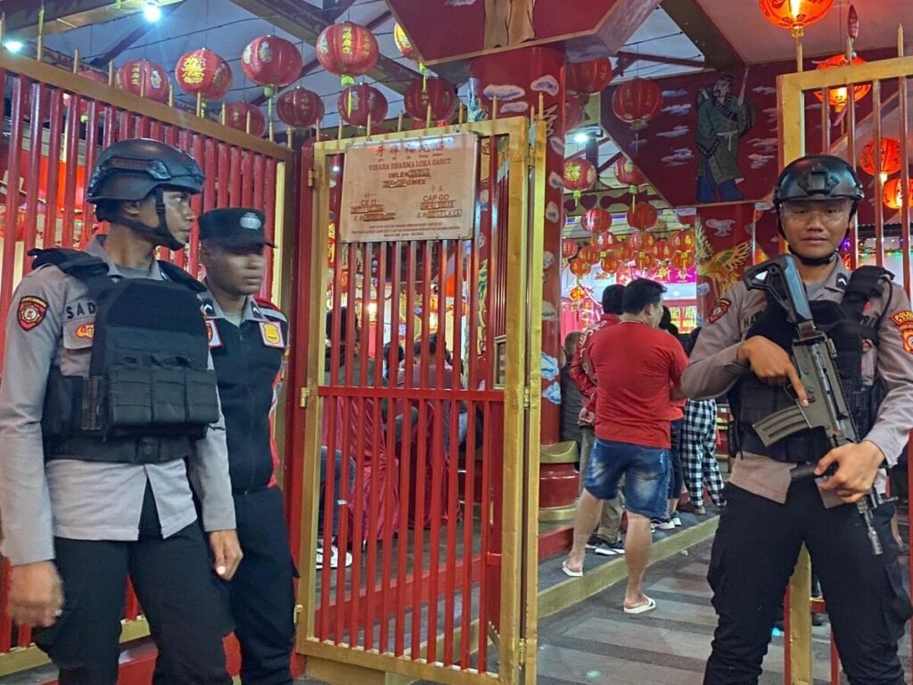 Vihara di Garut Disterilisasi Jelang Imlek 2025, Polisi Siap Jaga Keamanan