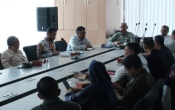 Antisipasi Pencabutan Moratorium Presidium Pemekaran Garut Selatan Bertemu Pemkab Garut membahas rencana Daerah Otonomi Baru (DOB)