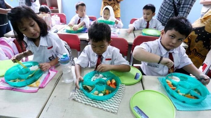 Program Makan Bergizi Gratis (MBG) Resmi Dimulai, Sasar 3 Juta Penerima Manfaat di 26 Provinsi, mulai dari balita hingga pelajar SMA.