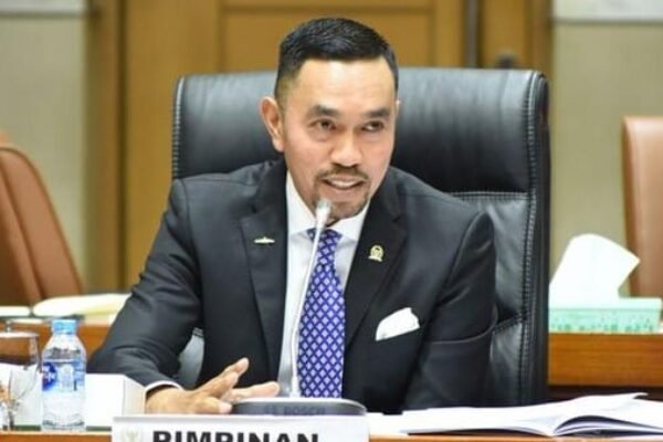 Sahroni Apresiasi Penindakan 30 Jaksa “Nakal”, Tunjukkan Komitmen Presiden Prabowo Tingkatkan Kualitas Hukum