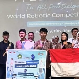 Tim Robotik MAN 2 Kota Bandung Raih Tiga Gelar Juara di Kompetisi Robotik Internasional