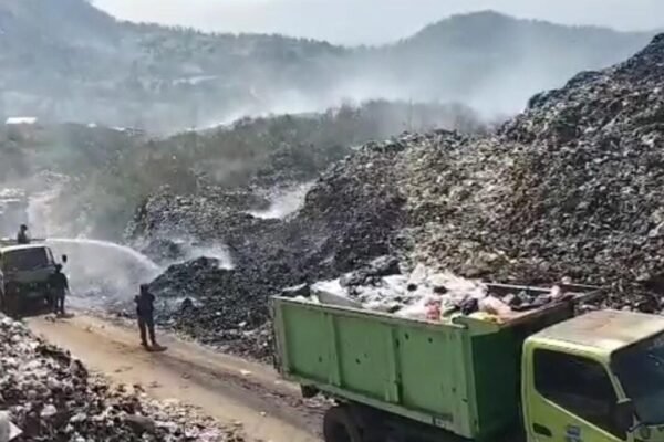 Dinilai Cacat Hukum dan Ancam Lingkungan Kesepakatan Pembuangan Sampah Bandung ke Garut Menuai Polemik
