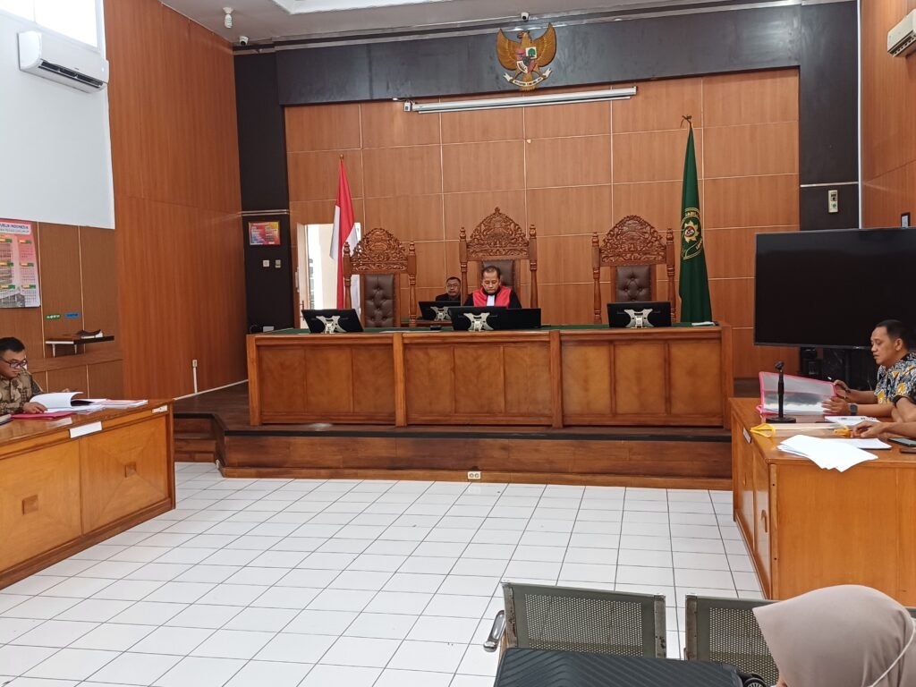 Saksi Sidang Praperadilan SP3 Dugaan Kasus Korupsi Reses dan BOP DPRD Garut 2014-2019, Yogi Iskandar: Kata Kasie Intel Dodi Bukan Karena Laporan Tapi Temuan Kejaksaan