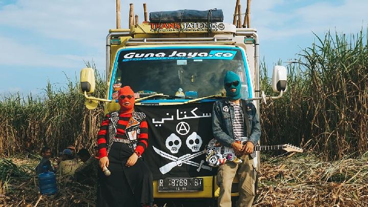 Dorong Kritik Konstruktif untuk Perbaikan Institusi Kapolri Kapolri Jenderal Listyo Sigit Prabowo Ajak Sukatani Jadi Duta Polri