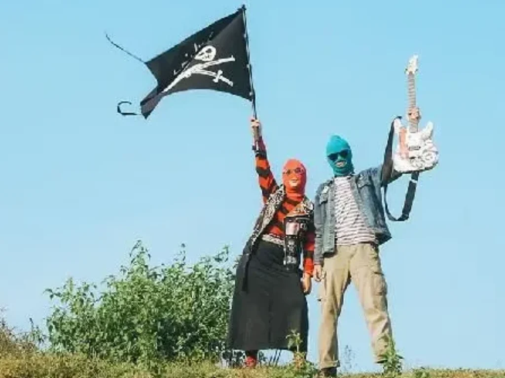 Sukatani Comeback di Panggung Musik Usai Kontroversi “Bayar Bayar Bayar”, Divpropam Periksa Oknum Polisi