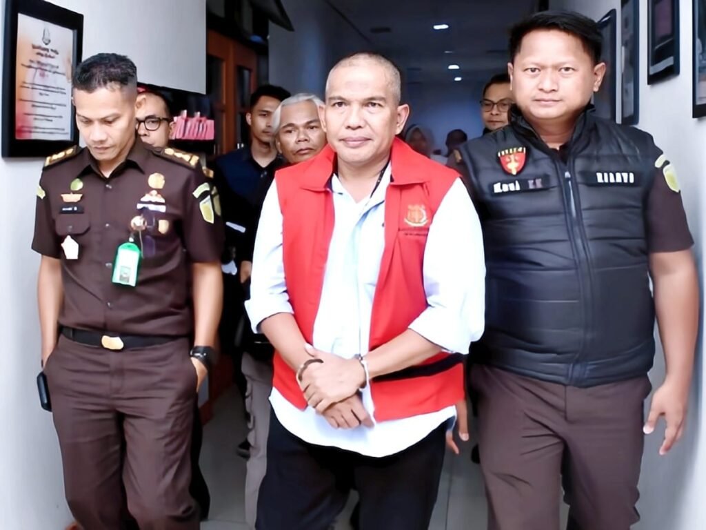Mantan Pj Bupati Bandung Barat Arsan Latif Dieksekusi ke Lapas Sukamiskin