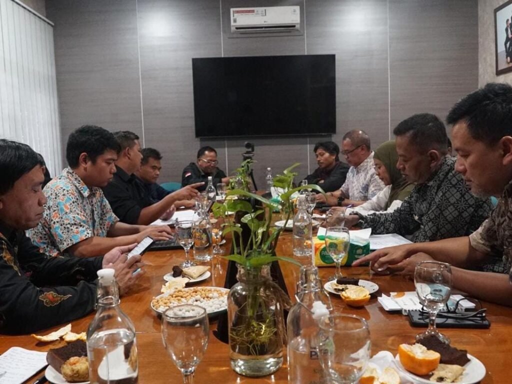 Pemkab Garut Gelar FGD untuk Perbaiki Manajemen Pengelolaan Sampah