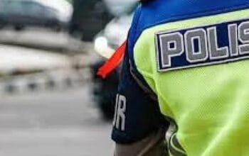 Divisi Propam Polri Beritahu Warga Bisa Lapor Polisi Nakal Dengan Mudah Lewat WhatsApp! nomor 0855-5555-4141.