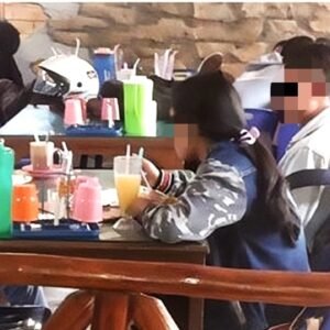 Warung Bunda Tempat Bolos Pelajar yang Jual Miras dan Tempat Pacaran