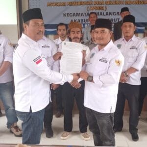 Jafar Sidiq Terpilih Secara Aklamasi Sebagai Ketua Apdesi Kecamatan Malangbong Periode 2025-2030
