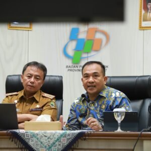 BPS Mencatat Deflasi di Jawa Barat Dipicu Diskon Tarif Listrik PLN, rilis Berita Resmi Statistik di Aula Kantor BPS Provinsi Jawa Barat.