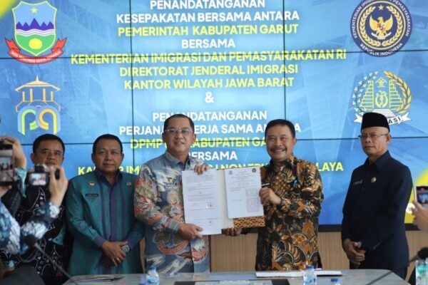 Masyarakat Garut Kini Bisa Urus Paspor di Mal Pelayanan Publik