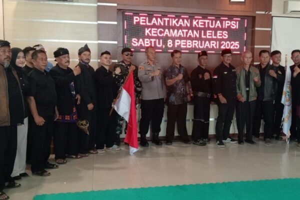 Enjang Wahyudin Dilantik Jadi Ketua IPSI Kecamatan Leles, Siap Kembangkan Potensi Pencak Silat