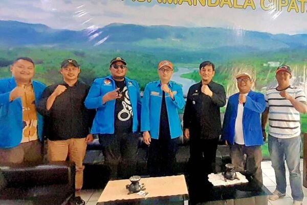 Pemuda Cipatat Siap Berkolaborasi demi Kemajuan Daerah