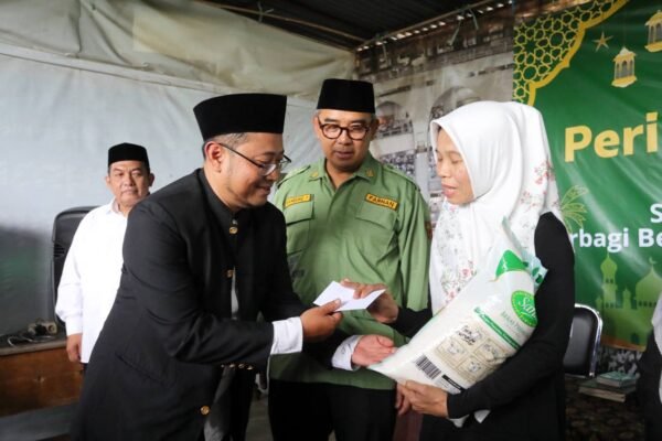 Majelis Taklim Al-Afifyah Salurkan Bantuan kepada 1000 Keluarga dan Anak Yatim