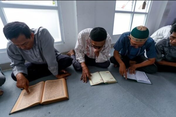 Gerakan Utama Mengaji, Warga Pasirkaliki Semangat Walau Usia Senja